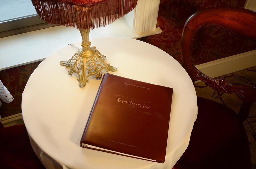 Water Street Inn Stillwater Phòng bức ảnh