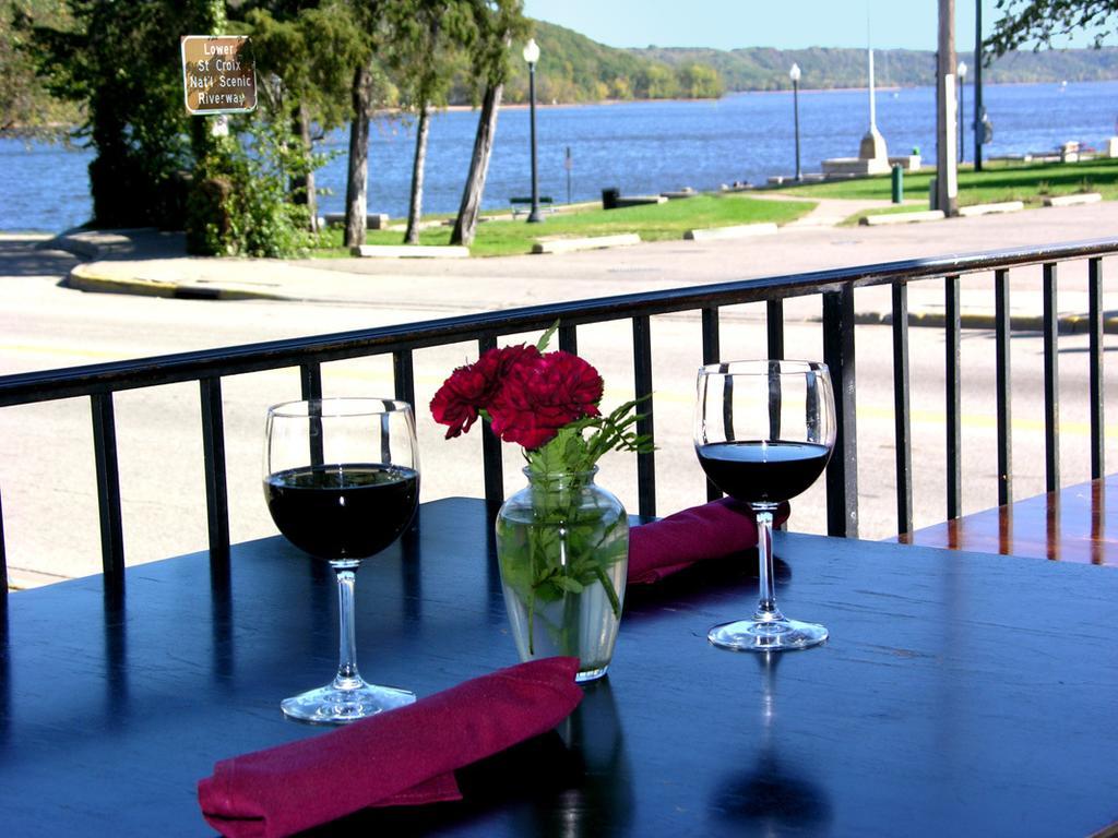 Water Street Inn Stillwater Ngoại thất bức ảnh